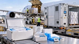 การเลือกใช้บรรจุภัณฑ์ Passive และ Active Packaging สำหรับ ขนส่งยาส่งออก ทางอากาศ
